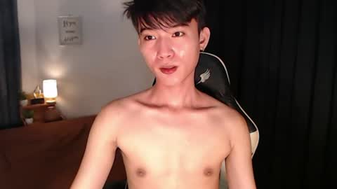 Snapshot of asian_cutiebaexx chatting on 07-27-26, 10:17 Pat online show from 07-27-26, 10:17