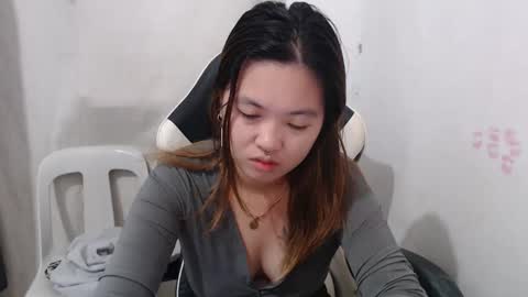 Snapshot of asian_honey69 chatting on 02-24-26, 08:18 bb girl online show from 02-24-26, 08:18