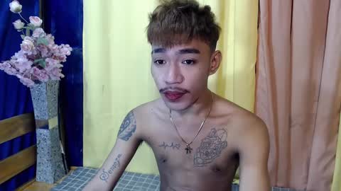 Snapshot of asian_kimxxx chatting on 12-29-24, 09:09 don online show from 12-29-24, 09:09