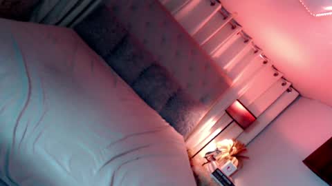 Snapshot of asian_loloera chatting on 07-13-26, 04:43 Rhea online show from 07-13-26, 04:43