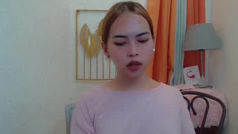 Snapshot of asian_pinay_oldlover chatting on 07-05-26, 01:23 Angel online show from 07-05-26, 01:23