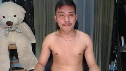 Snapshot of asian_prince_echoxx chatting on 01-17-26, 11:48 Echoo online show from 01-17-26, 11:48