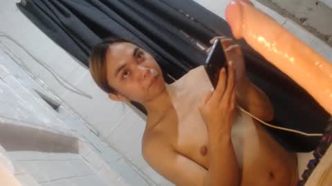 Snapshot of asian_reyshell chatting on 02-17-25, 08:30 Reyshell online show from 02-17-25, 08:30