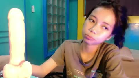 Snapshot of asian_slade chatting on 05-08-26, 04:12 asian_slade online show from 05-08-26, 04:12