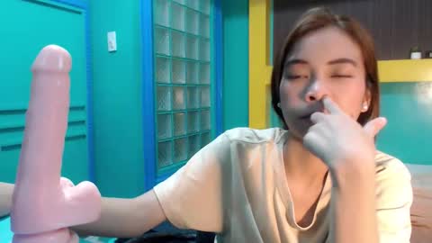 Snapshot of asian_slade chatting on 05-31-26, 11:39 asian_slade online show from 05-31-26, 11:39