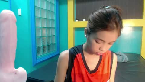 Snapshot of asian_slade chatting on 06-09-26, 04:29 asian_slade online show from 06-09-26, 04:29