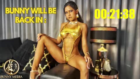 BUNNY WILDER online show from 02-08-25, 01:33