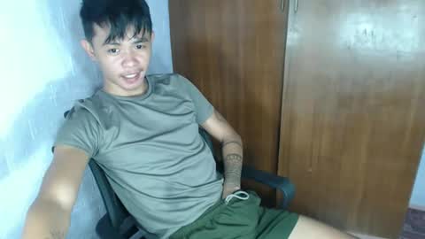 Snapshot of asian_utogxxx chatting on 02-28-26, 08:48 angello abayon online show from 02-28-26, 08:48