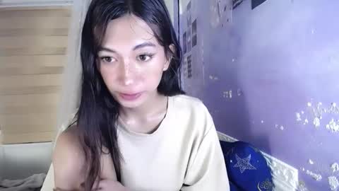 Snapshot of asianbarbie05 chatting on 05-06-26, 07:19 SOFIA online show from 05-06-26, 07:19