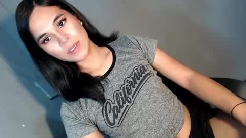 asianblk_barbiedoll online show from 09-25-25, 04:00