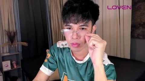 Snapshot of asiancum_peter chatting on 05-28-26, 02:09 asiancum_peter online show from 05-28-26, 02:09