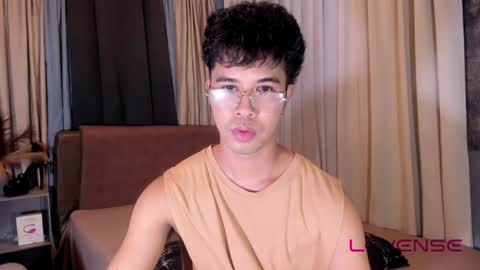 Snapshot of asiancum_peter chatting on 07-20-26, 01:53 asiancum_peter online show from 07-20-26, 01:53