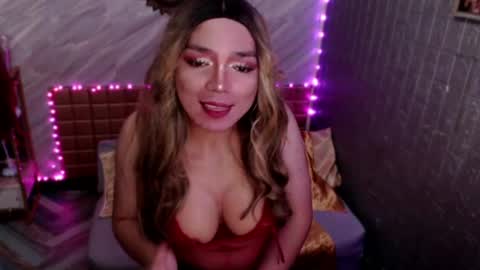 Snapshot of asiandollxxx4u chatting on 04-30-26, 06:09 BELLA NOTCH online show from 04-30-26, 06:09