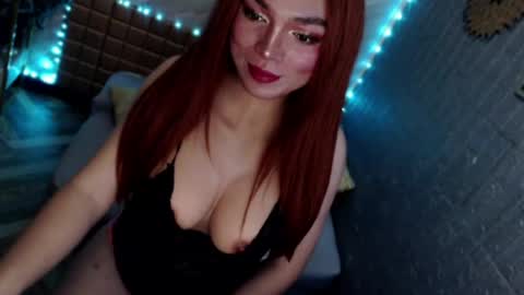Snapshot of asiandollxxx4u chatting on 05-29-26, 01:31 BELLA NOTCH online show from 05-29-26, 01:31