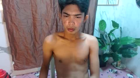 Snapshot of asianhotbigcock chatting on 03-10-25, 05:43 Nico online show from 03-10-25, 05:43