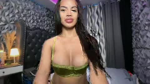 JOSHUA AND SAMIRA online show from 06-26-26, 09:35