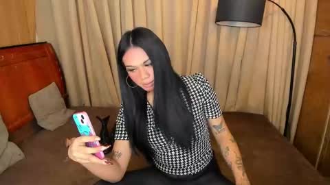 JULIA online show from 02-21-25, 10:04