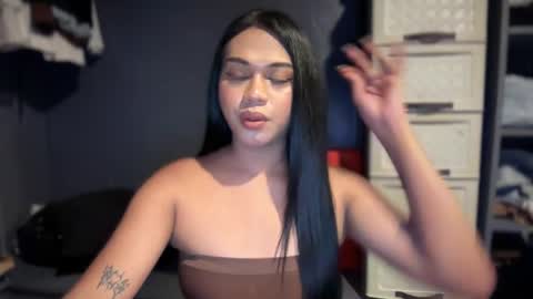 JULIA online show from 04-14-26, 07:42