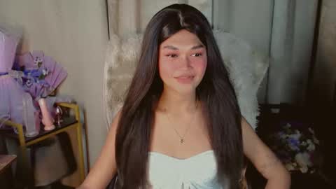 Snapshot of asiankianna chatting on 03-03-26, 09:15 Kianna online show from 03-03-26, 09:15