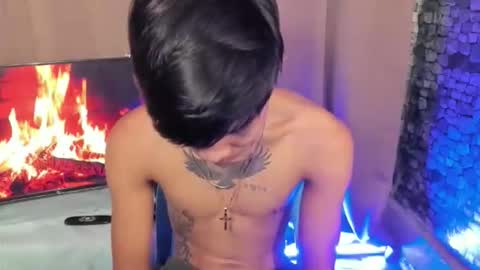 Snapshot of asianplayboyx chatting on 11-07-25, 05:24 mark online show from 11-07-25, 05:24