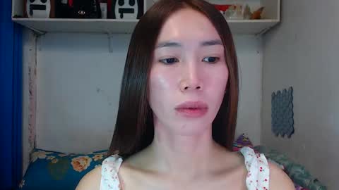 J A D E online show from 03-23-26, 05:11