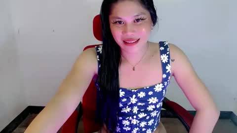Snapshot of asiansexy_bitch chatting on 06-09-26, 12:22 lucy gwapa online show from 06-09-26, 12:22