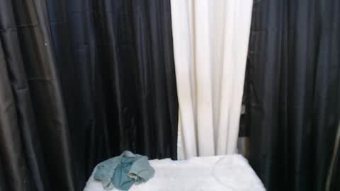 asiantwink_ariel19 online show from 03-02-26, 08:10