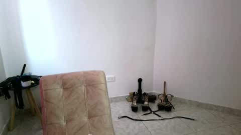 Snapshot of asiri_smith chatting on 06-05-26, 01:39 Asiri online show from 06-05-26, 01:39