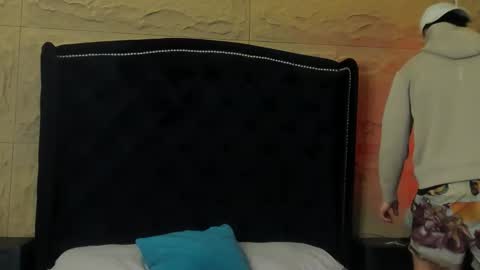 Aslan  online show from 02-09-26, 02:26