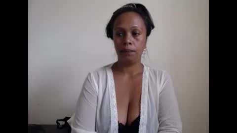 Snapshot of aslanne chatting on 11-29-25, 11:24 aslanne online show from 11-29-25, 11:24