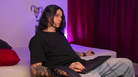 asmodeuszz online show from 02-17-25, 03:36