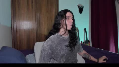 asmodeuszz online show from 10-16-25, 04:02