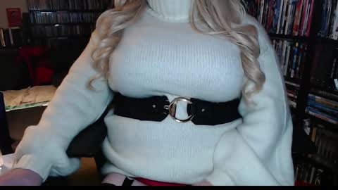 Snapshot of aspen_vale chatting on 01-21-25, 12:15 Aspen Vale online show from 01-21-25, 12:15