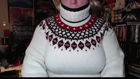Snapshot of aspen_vale chatting on 02-21-25, 11:32 Aspen Vale online show from 02-21-25, 11:32