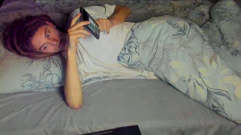 Snapshot of asphalt_surfer chatting on 12-09-24, 11:15 asphalt surfer online show from 12-09-24, 11:15