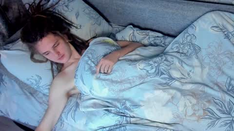 Snapshot of asphalt_surfer chatting on 01-21-25, 12:50 asphalt surfer online show from 01-21-25, 12:50