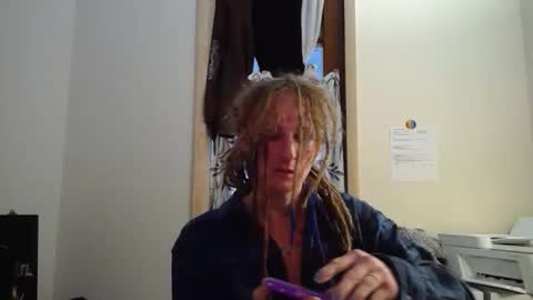 Snapshot of aspiringturtlegirl chatting on 12-04-25, 08:28 aspiringturtlegirl online show from 12-04-25, 08:28