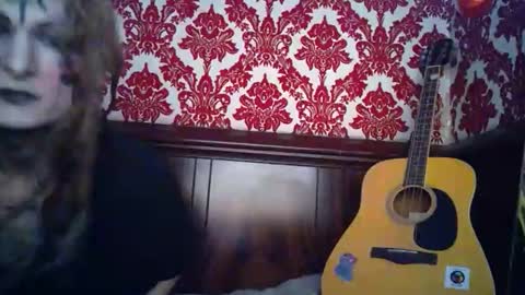 Snapshot of aspiringturtlegirl chatting on 02-03-26, 05:51 aspiringturtlegirl online show from 02-03-26, 05:51