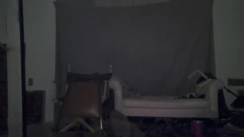 Snapshot of aspiringturtlegirl chatting on 02-21-26, 07:42 aspiringturtlegirl online show from 02-21-26, 07:42