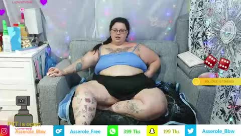 Snapshot of asserolee chatting on 04-24-26, 09:28 Cassie online show from 04-24-26, 09:28