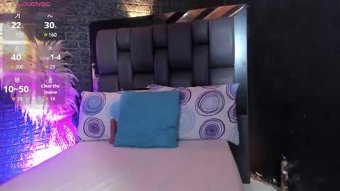 Snapshot of assia_roos chatting on 02-24-26, 10:35 Nahomi online show from 02-24-26, 10:35