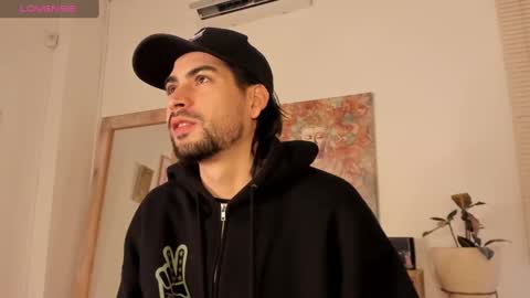 Snapshot of assmoddeus chatting on 03-06-25, 11:36 Asmodeus online show from 03-06-25, 11:36