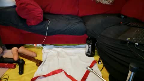 Snapshot of asstoy19 chatting on 11-03-25, 02:29 asstoy19 online show from 11-03-25, 02:29