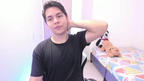 Asta Kuno online show from 03-27-26, 11:48