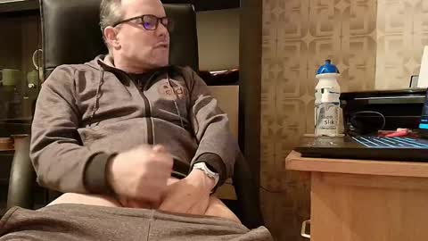 asterion51 online show from 01-09-26, 07:04