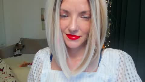 Snapshot of asteris_stella chatting on 06-02-26, 02:35 Asteris online show from 06-02-26, 02:35