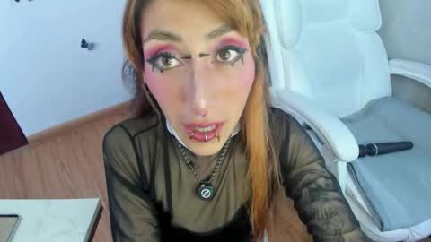 Snapshot of asterothxznikki chatting on 02-12-26, 01:55 Asterothxznikki online show from 02-12-26, 01:55