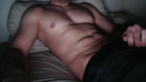 Aston online show from 01-12-25, 06:17