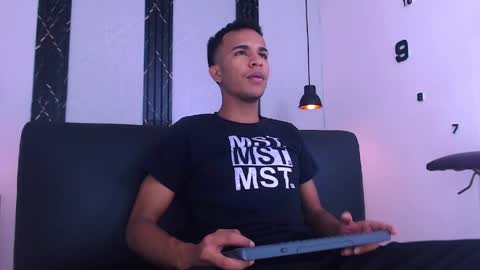 Aston  online show from 04-04-26, 03:49