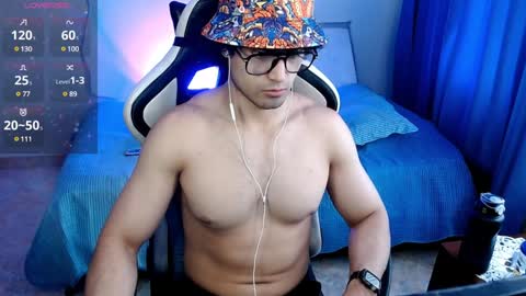 Snapshot of astraeus_aesthetic chatting on 12-25-24, 06:30 astraeus_aesthetic online show from 12-25-24, 06:30